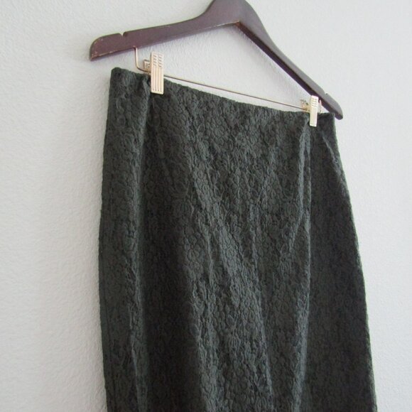 Ann Taylor Pencil Skirt 10 Petite Green Floral Lace Feminine Classic Business - Picture 4 of 12
